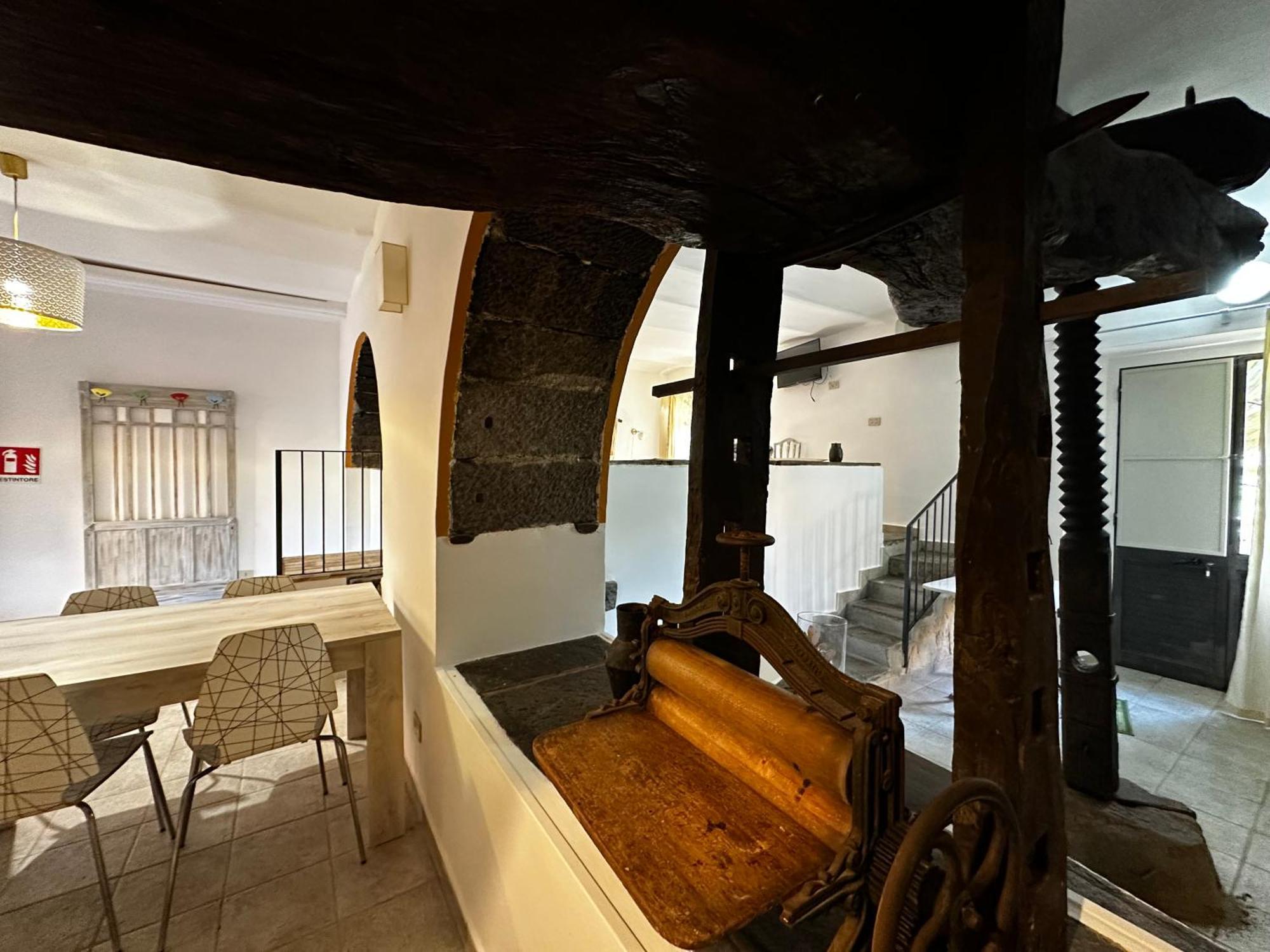 Casale Romano Resort E Relais Мотта-Камастра Экстерьер фото
